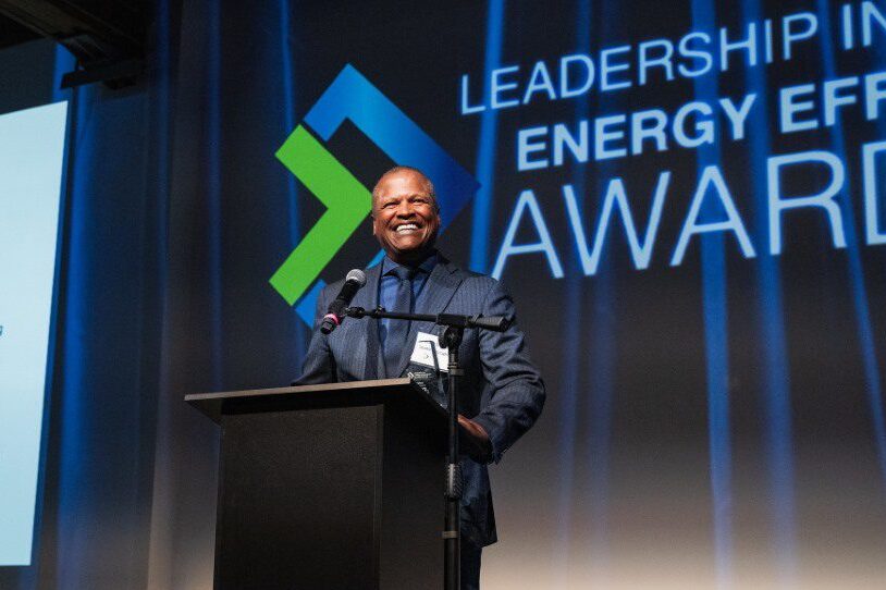 Northwest Energy Efficiency Alliance honors Craig Smith with lifetime achievement award - Powerlines
